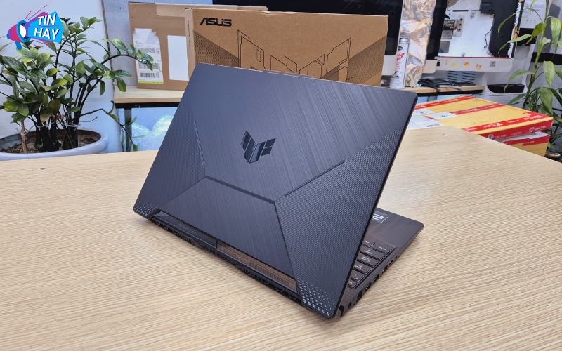 Asus TUF Gaming F15 FX506HF i5 11400H